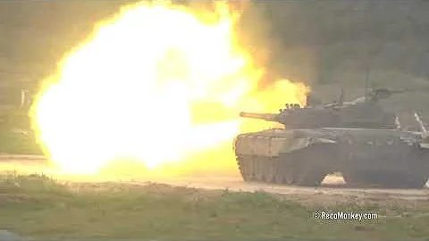 Army 2020 Demonstration T-72B3 Firing