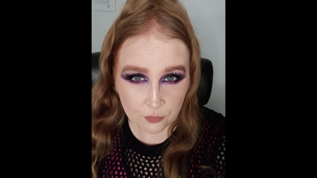 PURPLE AND GOLD *HALO* EYESHADOW LOOK | FEARLESS EYESHADOW LOOKS