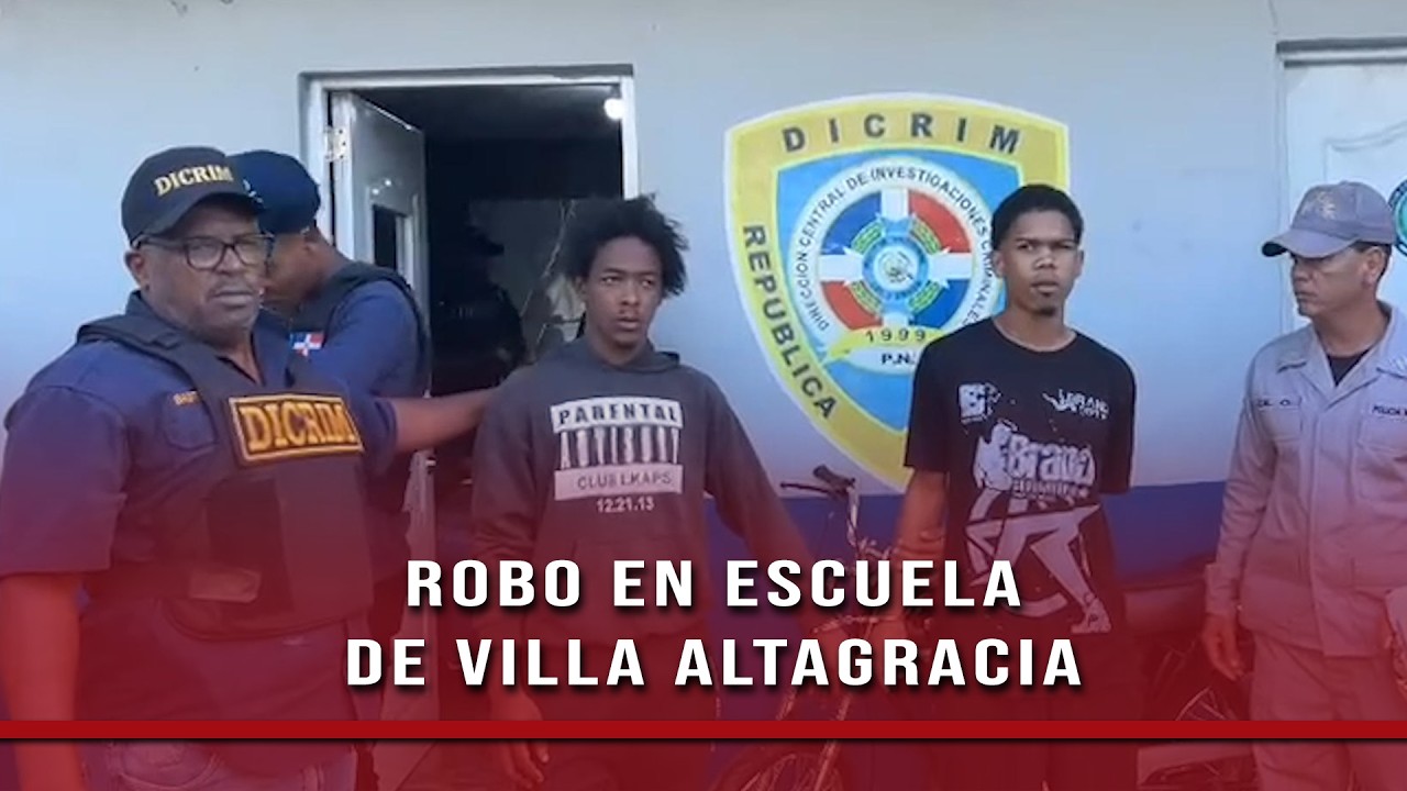 Roban inversor con 4 baterías en una escuela de Villa Altagracia
