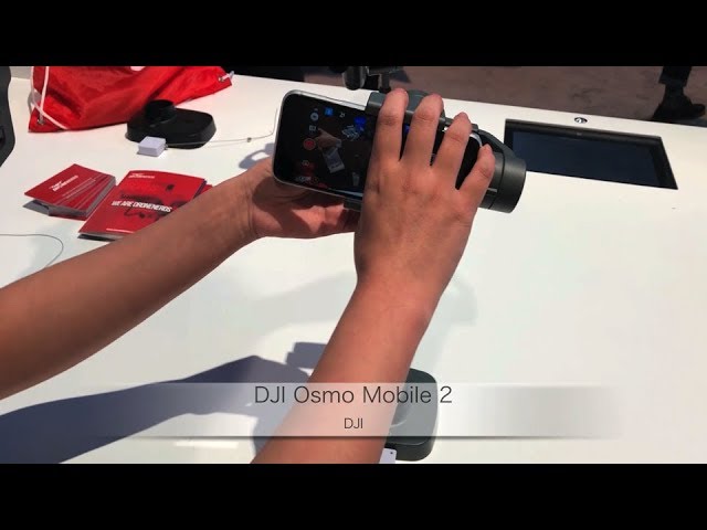 DJI：縦位置撮影にも対応したiPhone用ジンバル「DJI Osmo Mobile