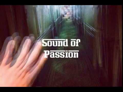 ტრიალებს ტრიალებს ბრუნავს, მიტრიალებს თავში