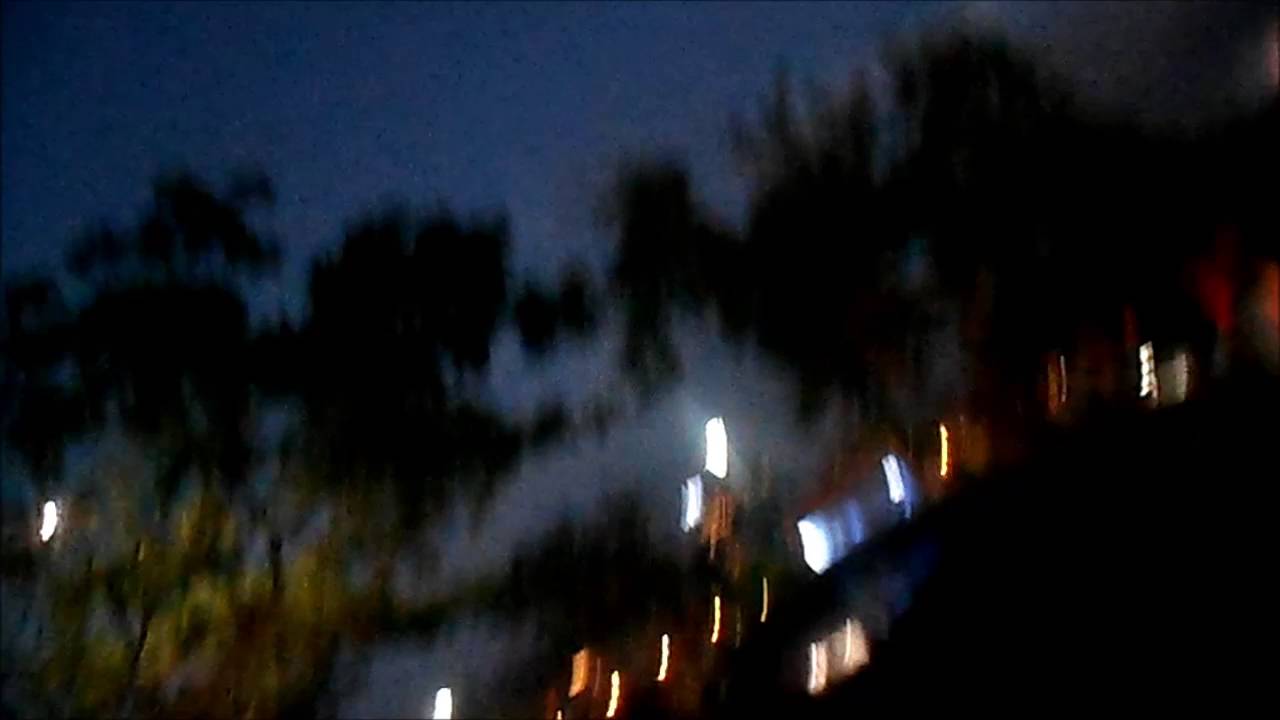 Jaden Smith - Desfile Louis Vuitton in Niterói (RJ) part 3 - 28.05 