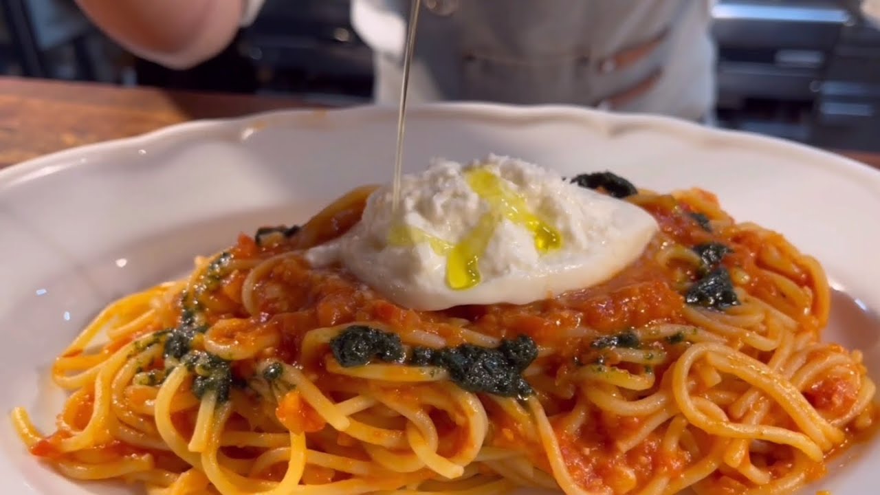 ブッラータ チーズ パスタ