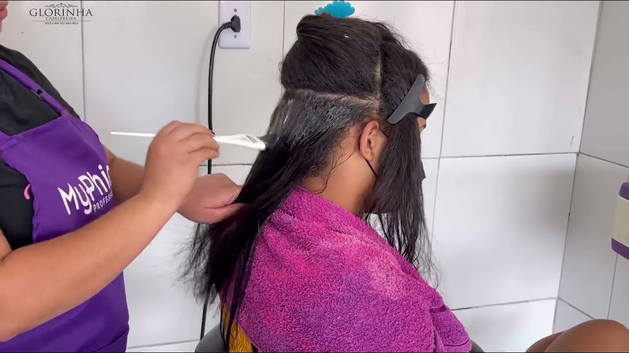 PROGRESSIVA EM UM CABELO CRESPO - ALISAMENTO EM UM CABELO MUITO GROSSO - LISO PERFEITO DE PRIMEIRA