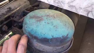 Replacing old style air dryer filter Replacing old style air dryer filter