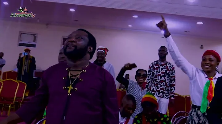 ELCHRISENDO Marches Up the Stage at the 2025 Rydeem of Light Int'l Gospel Festival in Abuja