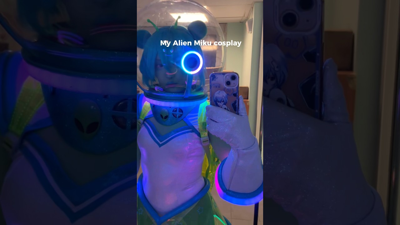 My Alien Miku cosplay 👽🛸 #cosplay #vocaloid #miku