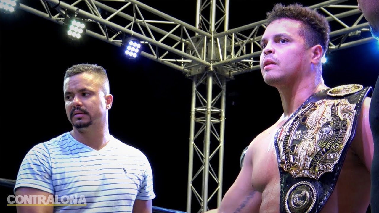 Epico Colón es el NUEVO Campeón Universal | WWC Aniversario 46