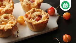 LOCAVORE || Farm to Table Mini Cherry Rainier Pies