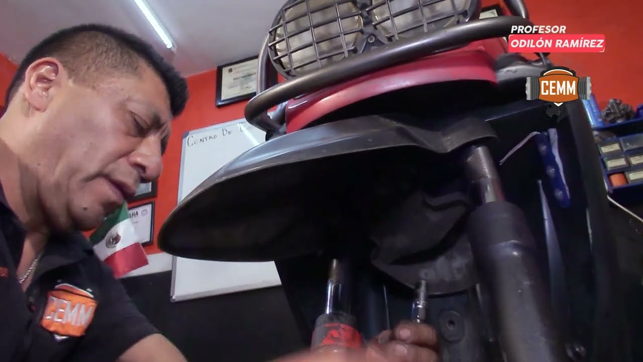 DESMONTAJE DE LA BARRA DE UNA SCOOTER