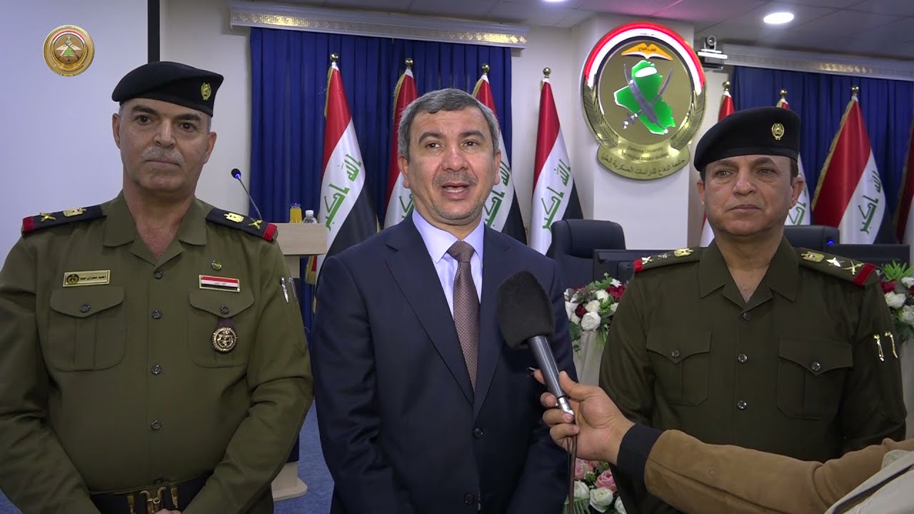 كلية الدفاع الوطني تستقبل وزير النفط لألقاء محاضرته على دارسي دورة الدفاع الوطني