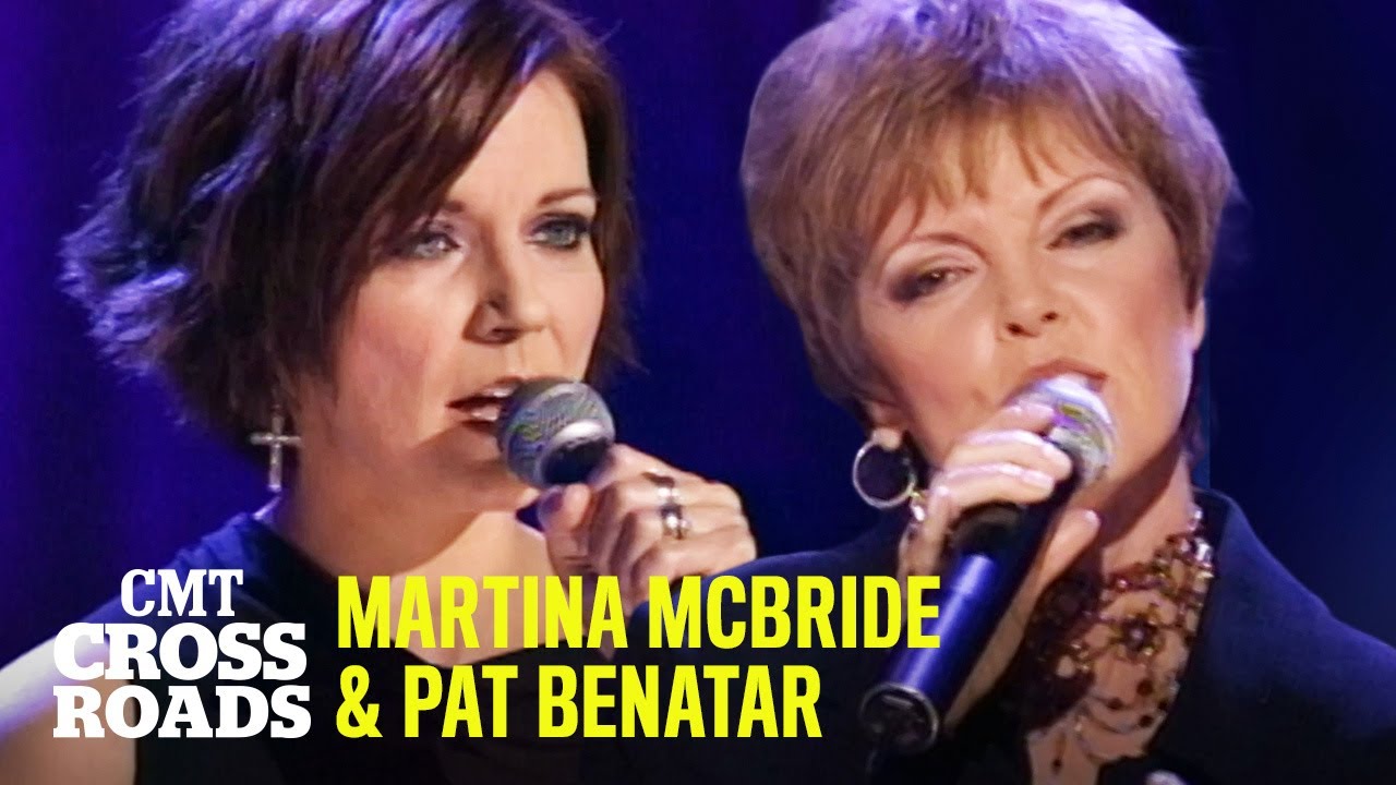Martina McBride & Pat Benatar Perform "In My Daughter's Eyes" | CMT Crossroads