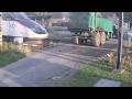 VERY FAST TRAIN VS. TRAILER!