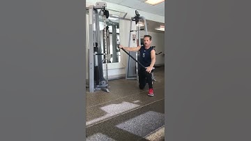 1/2 Kneeling rotational chop