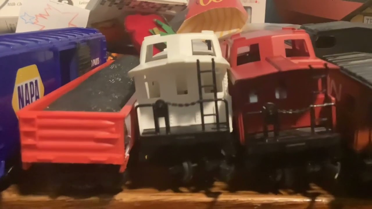 JB shorts S4 E9: family photo.