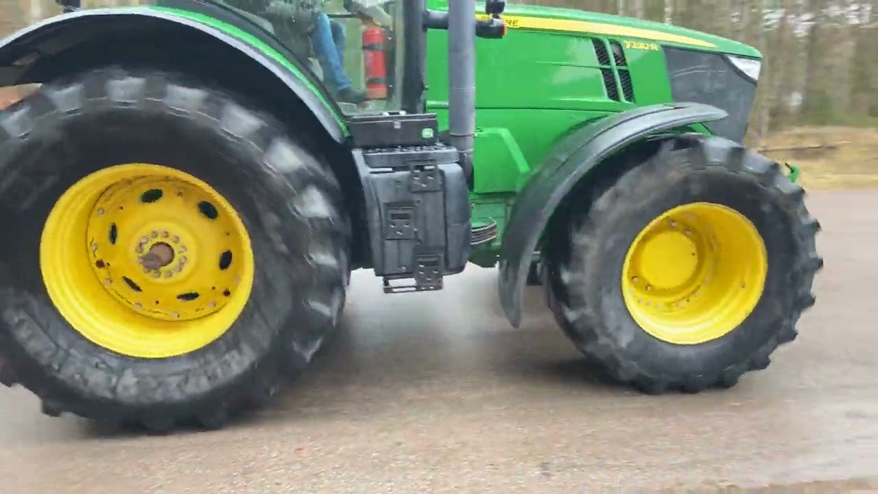 Traktor John Deere 7230 R