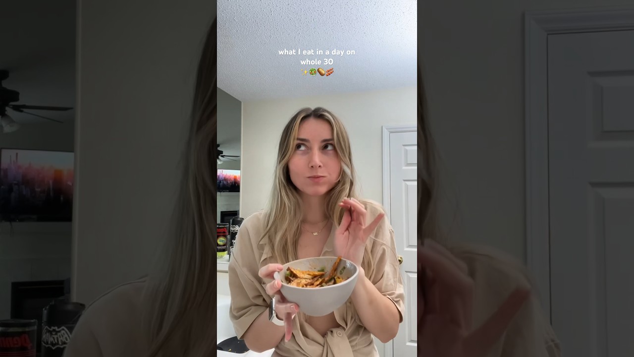 A normal what I eat in a day on Whole 30 #whole30 #whole30recipes #healthylifestyle #healthyrecipes