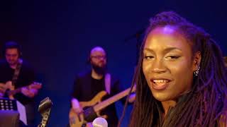 Video voorbeeld van "PATAX - La Ruth (Live in Madrid)"