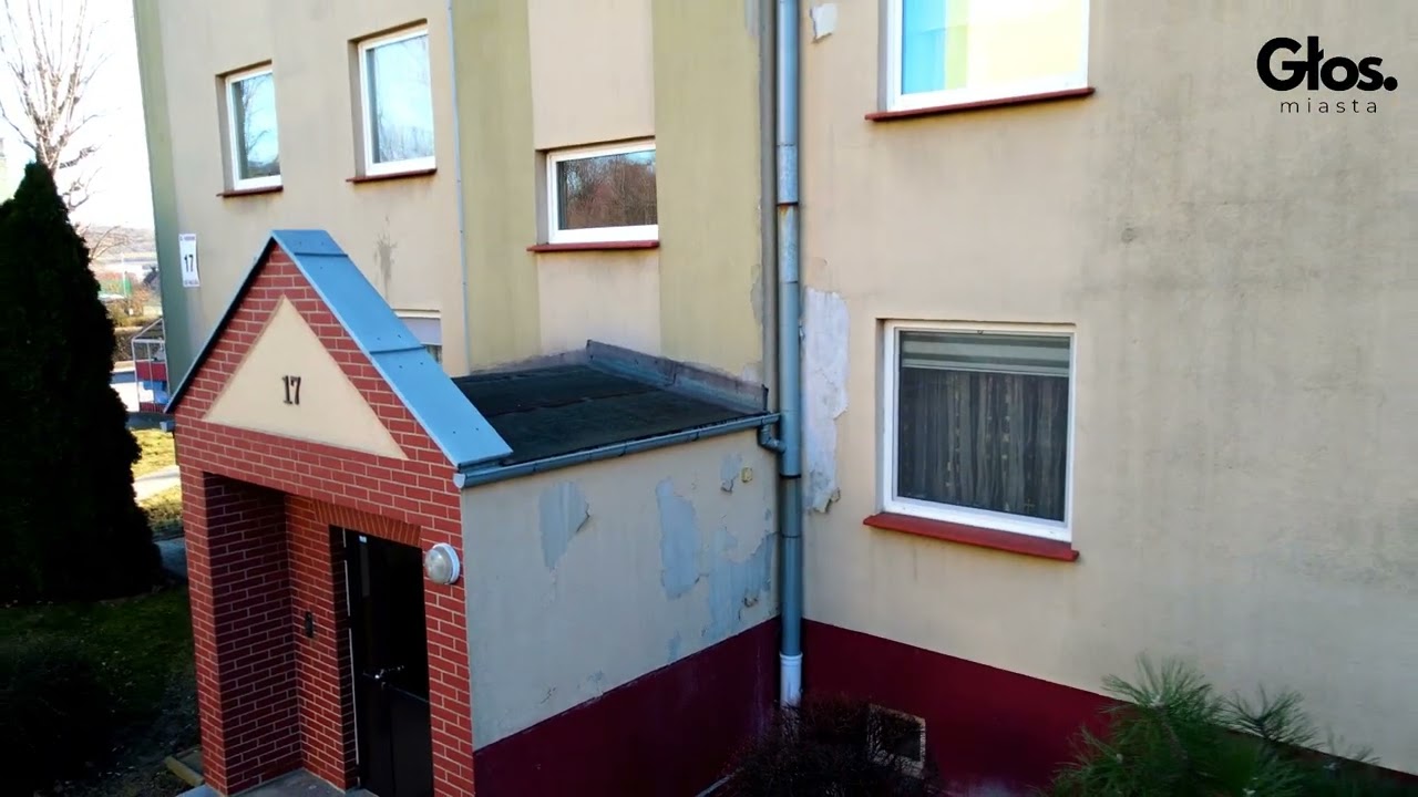 Bloki TBS w Bielawie – odpadająca elewacja i brak odpowiedzi MZBM