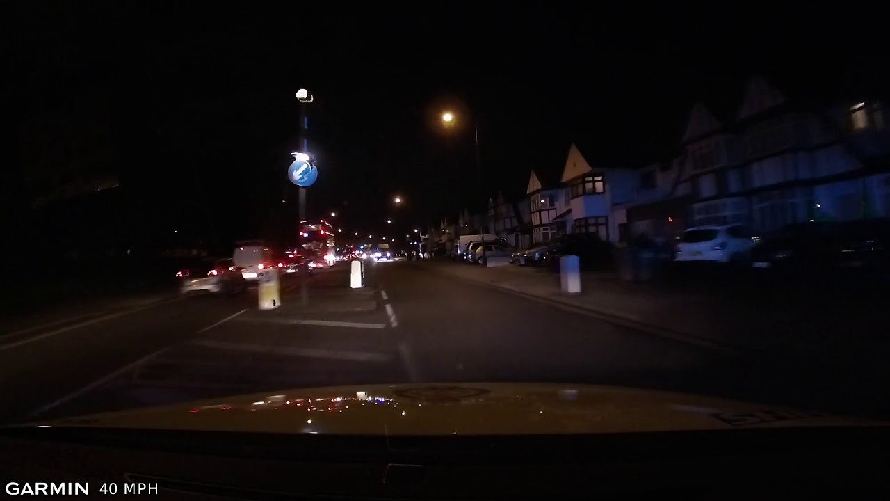 Ambulance FRU blue light drive, Kenton to West Hendon