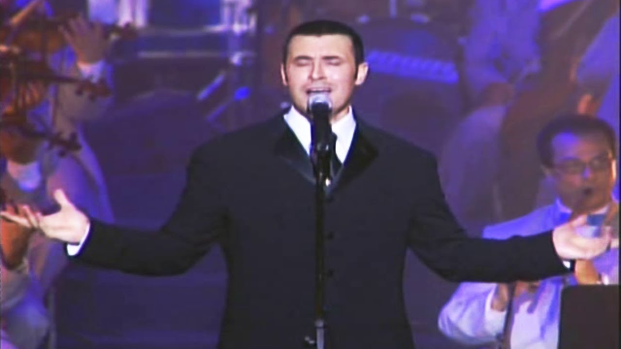 القيصر كاظم الساهر / رائعة أنـا وليلى ، فخامة الأداء وقمة الإحساس ، مهرجان أوربت القاهرة 2001 ~