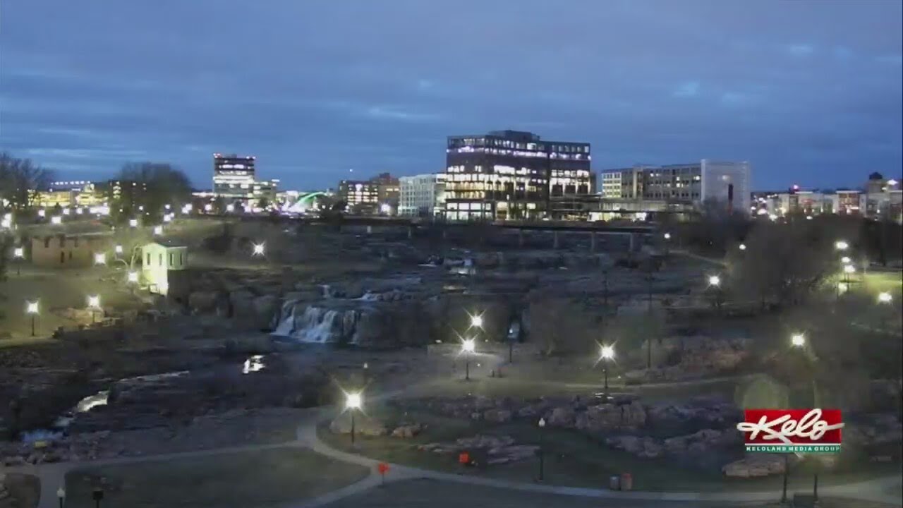 Man wanted for murder arrested; Sioux Falls road closures; Hundreds of ...