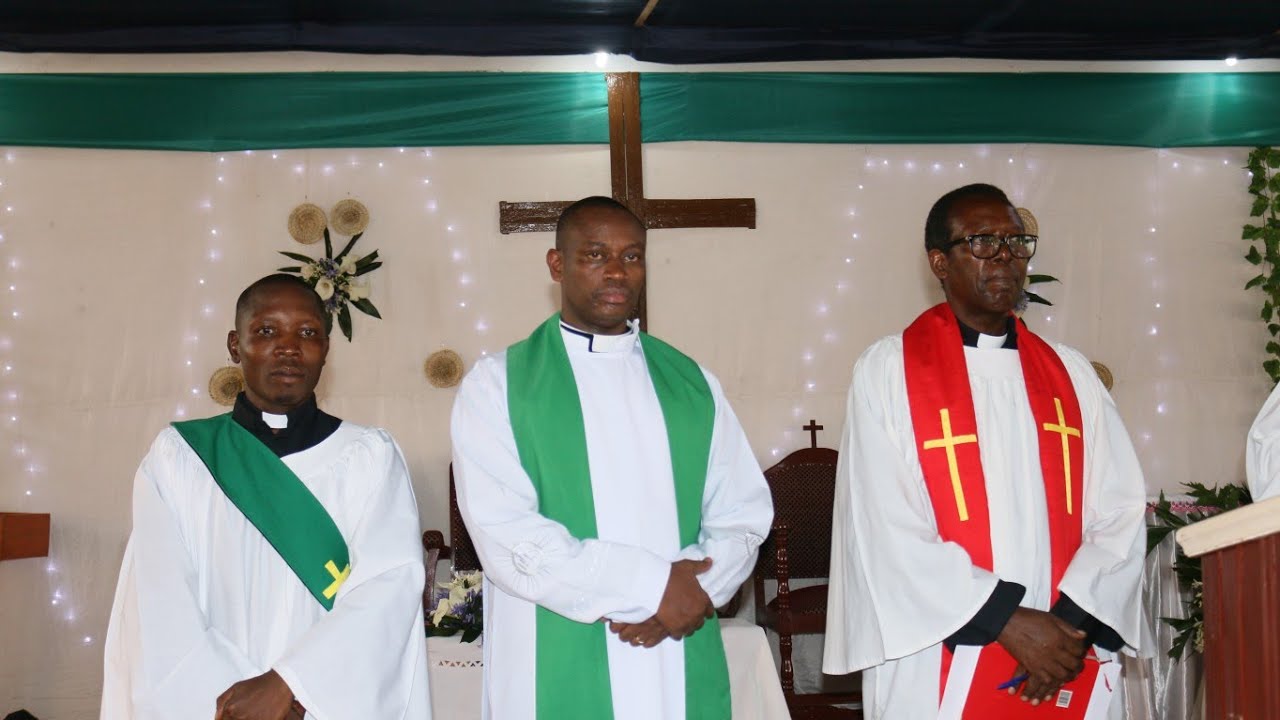 kwakira umu Epsikopi arongoye Eglise Anglicane Diocèse ya Bujumbura : BIGIRIMANA Eraste