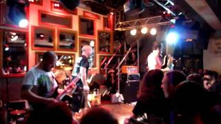 Benighted - Swallow (live au Saint des Seins) - 11/04/2011