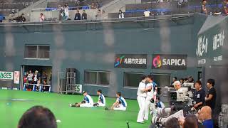 170912 Fighters vs Eagles warm-up