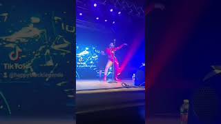 Chlöe Bailey Handing Technical Difficulties Like A Queën