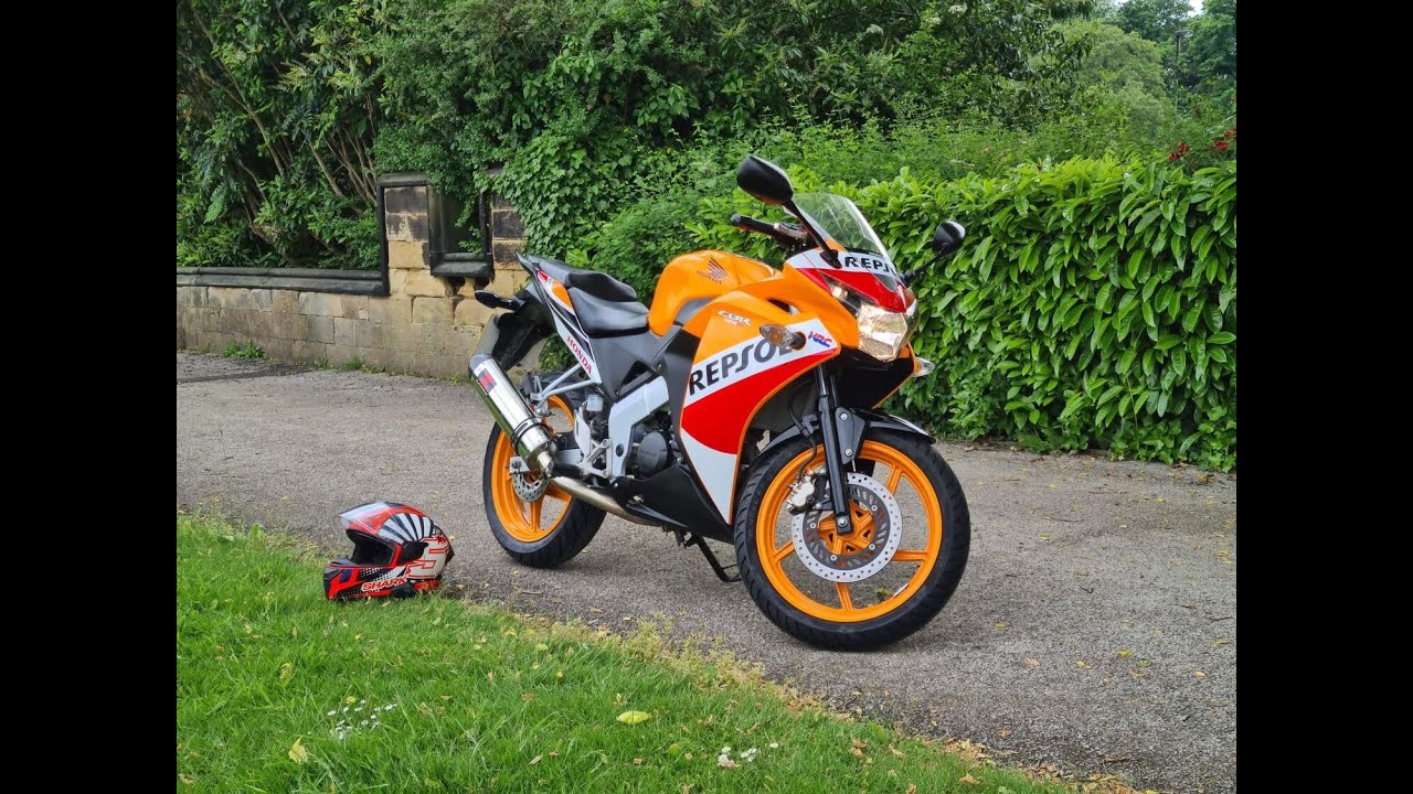 2017 IMMACULATE HONDA CBR125R £3495 FINANCE AVAILABLE! - YouTube