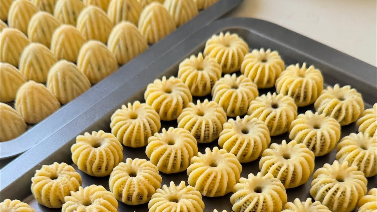 معمول السميد الفاخر 😍 هش طري و بدووب بالتم 👌🏻وكل اسرار نجاحه وصفة رهيبة ناجحة ومضمونة وبتشهييي