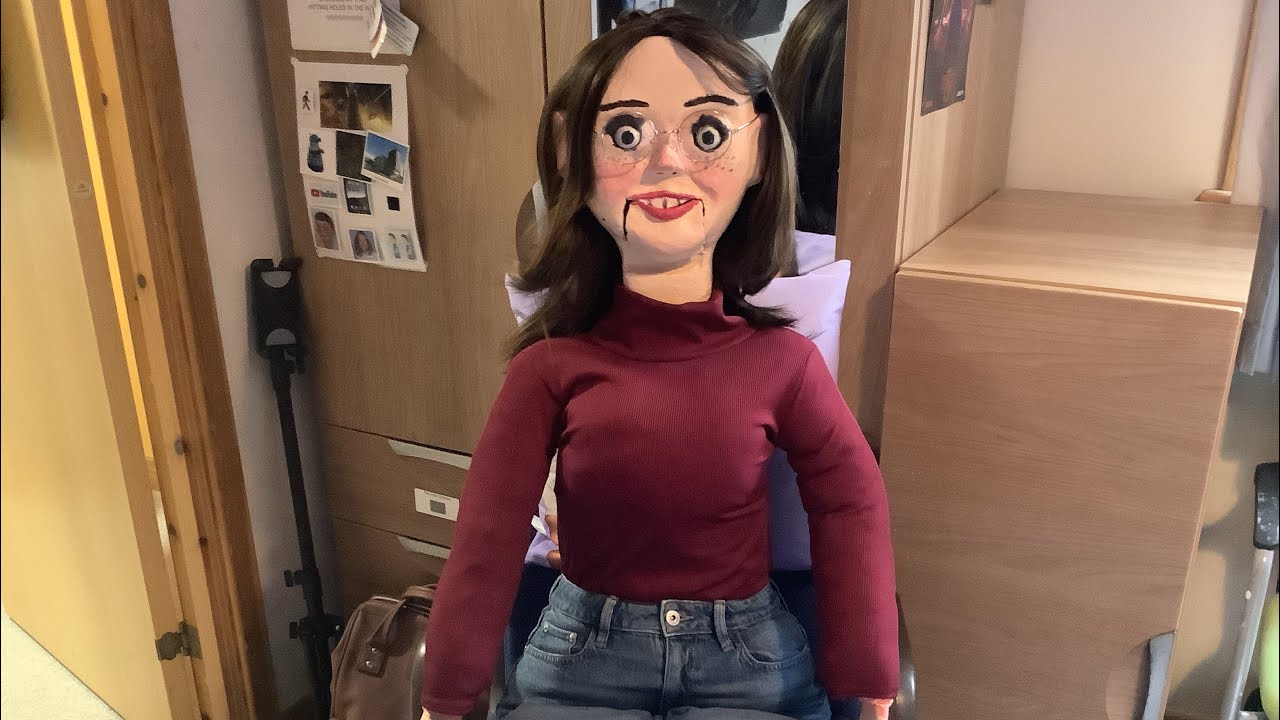 Lauren (my brandnew, female, ventriloquist figure, ) 💖🤩🤩🤩