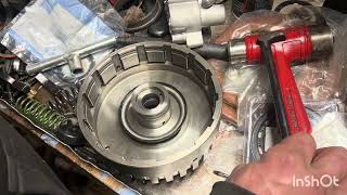 How to remove the inner piston on the forward drum on a 4l80e￼