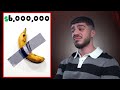 فنان لزق موزة على حيط و باعها