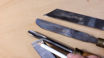 Richard Raffan introduces the four categories of woodturning tools.