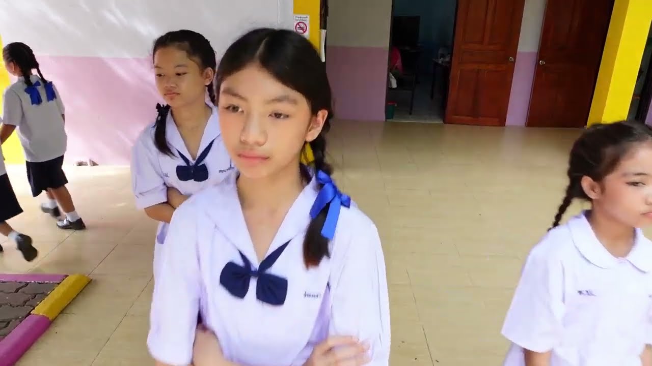 สื่อสร้างสรรค์ คลิปวิดีโอสั้น เรื่อง ขอเพียงโอกาส โดยโรงเรียนชุมชนบึงบา