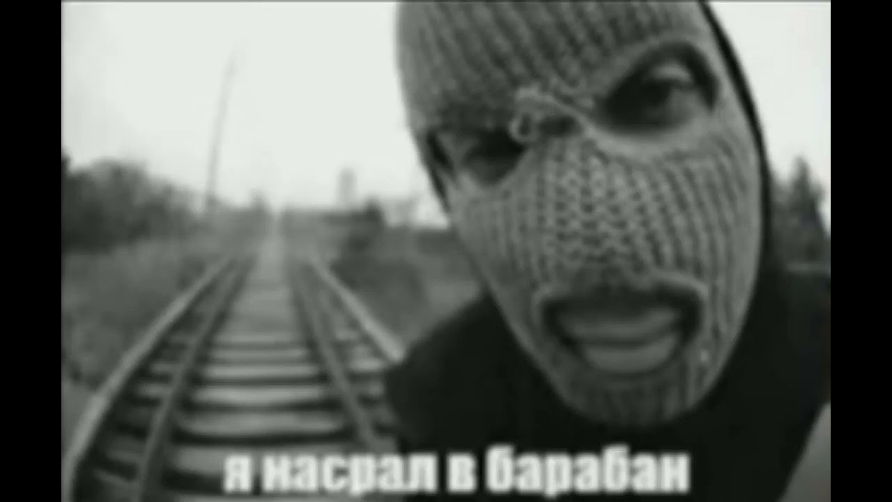 Насрал в машине