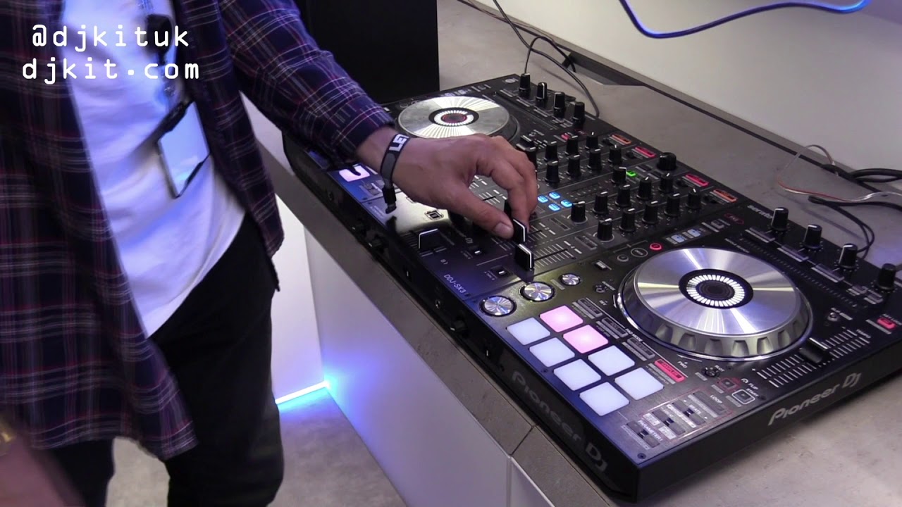 Pioneer DDJ-SX3 Serato DJ Controller with Dual USB