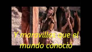 Video thumbnail of "Sobre Todo-Vino Nuevo  (Above All) español"