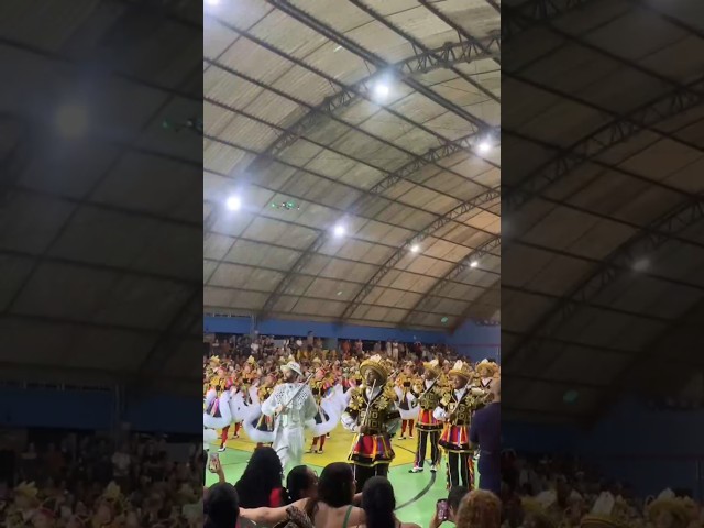 Estreia da Raio de Sol, tema “Ô de Dentro, ô de Fora: Um reisado a São João”. #saojoao #cultura #sj