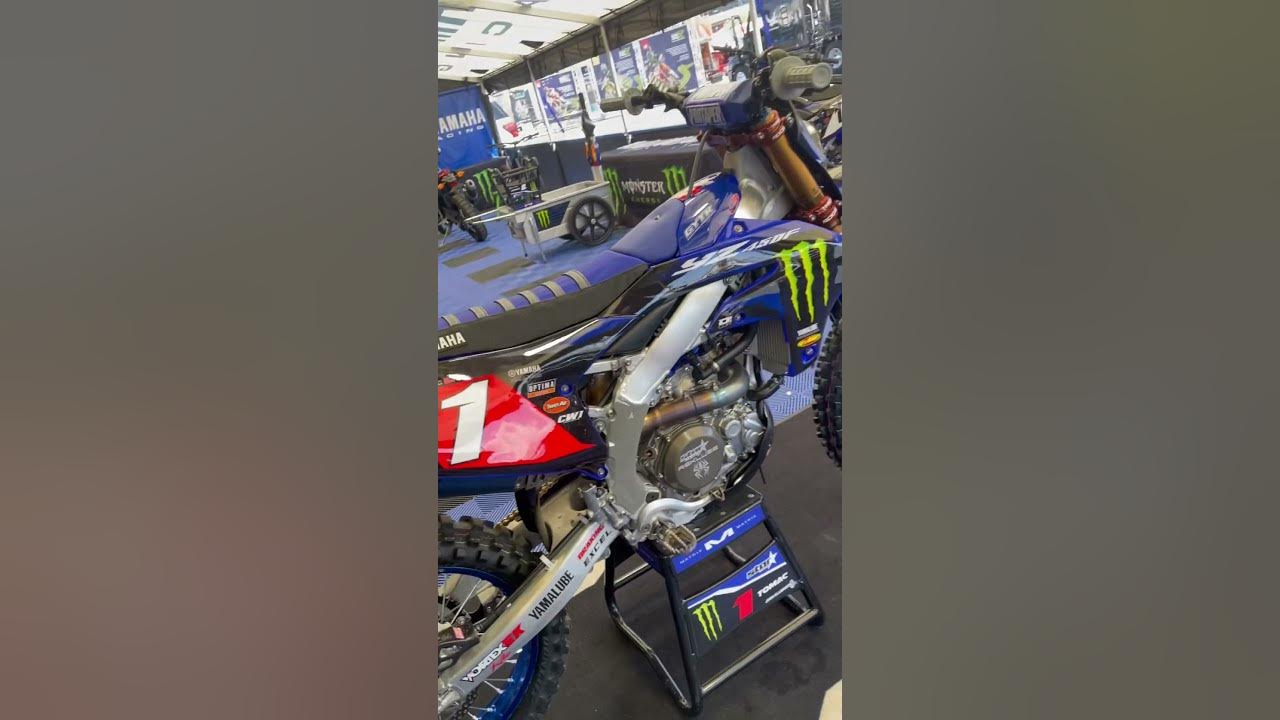 miniature moto YAMAHA YZ450F STAR RACING TEAM ELI TOMAC une idée