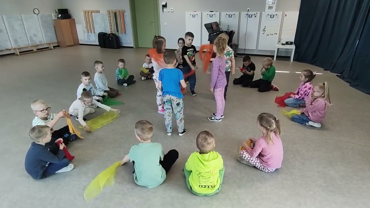 Farwné lëstë - Farwne liście  - pomoc metodyczna