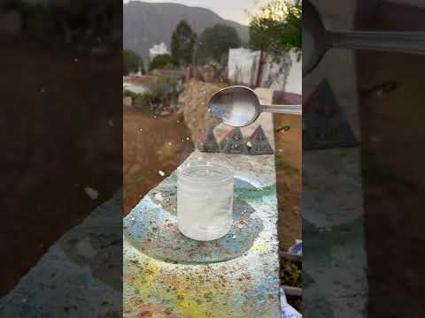 فيديو: هل يمكن تجميد ماء مالح؟