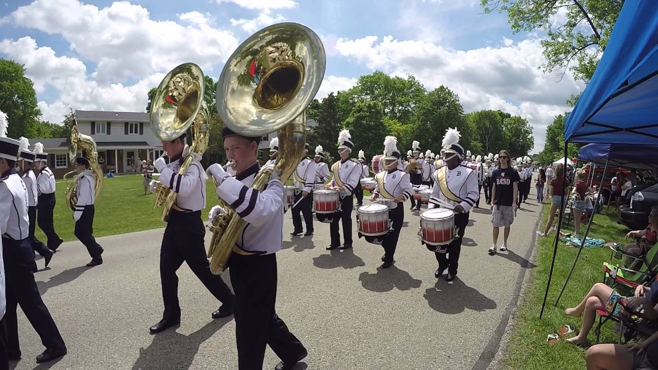 Elm Grove WI Memorial Day Parade BEHS Band