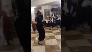 Красивая цыганка танцует чётко 🔥🔥🔥😍