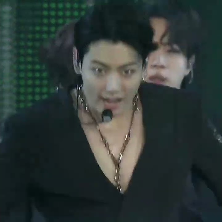 “Blood Sweat & Tears” Jungkook🐰😳🥴| BTS PTD SEOUL CONCERT 2022