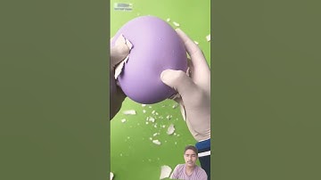 What do you want to squeeze for satisfaction? #satisfying #asmr #asmrsounds #oddlysatisfying