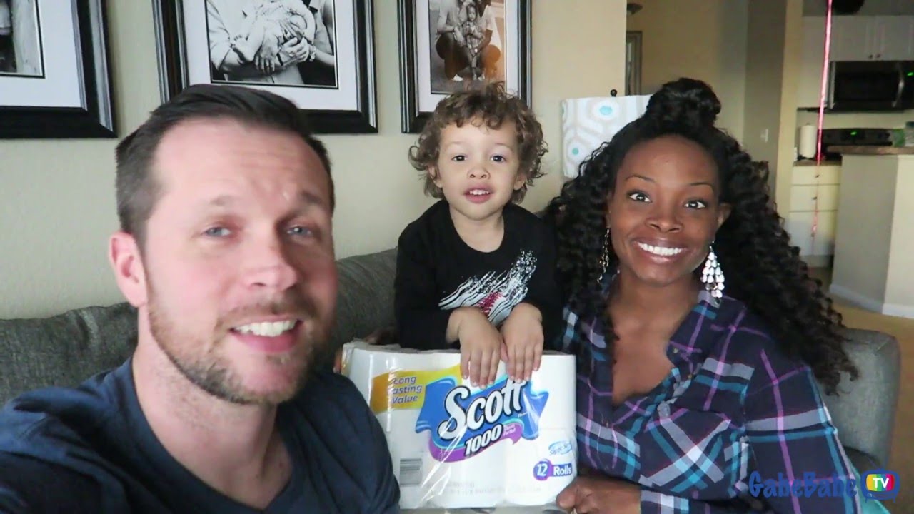 vlogs in spanish GabeBabeTV + Scott® 1000 Sheets Adventure!