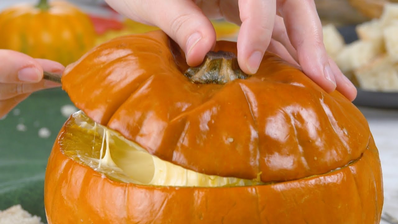 Facili e veloci: 2 fantastiche ricette autunnali di zucca ripiena!